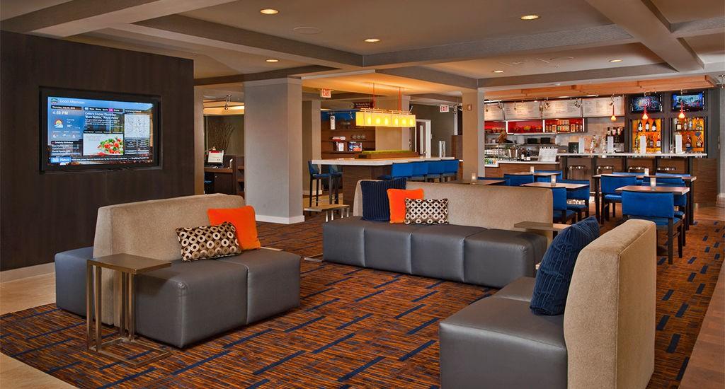 Courtyard By Marriott Youngstown Canfield Exterior foto